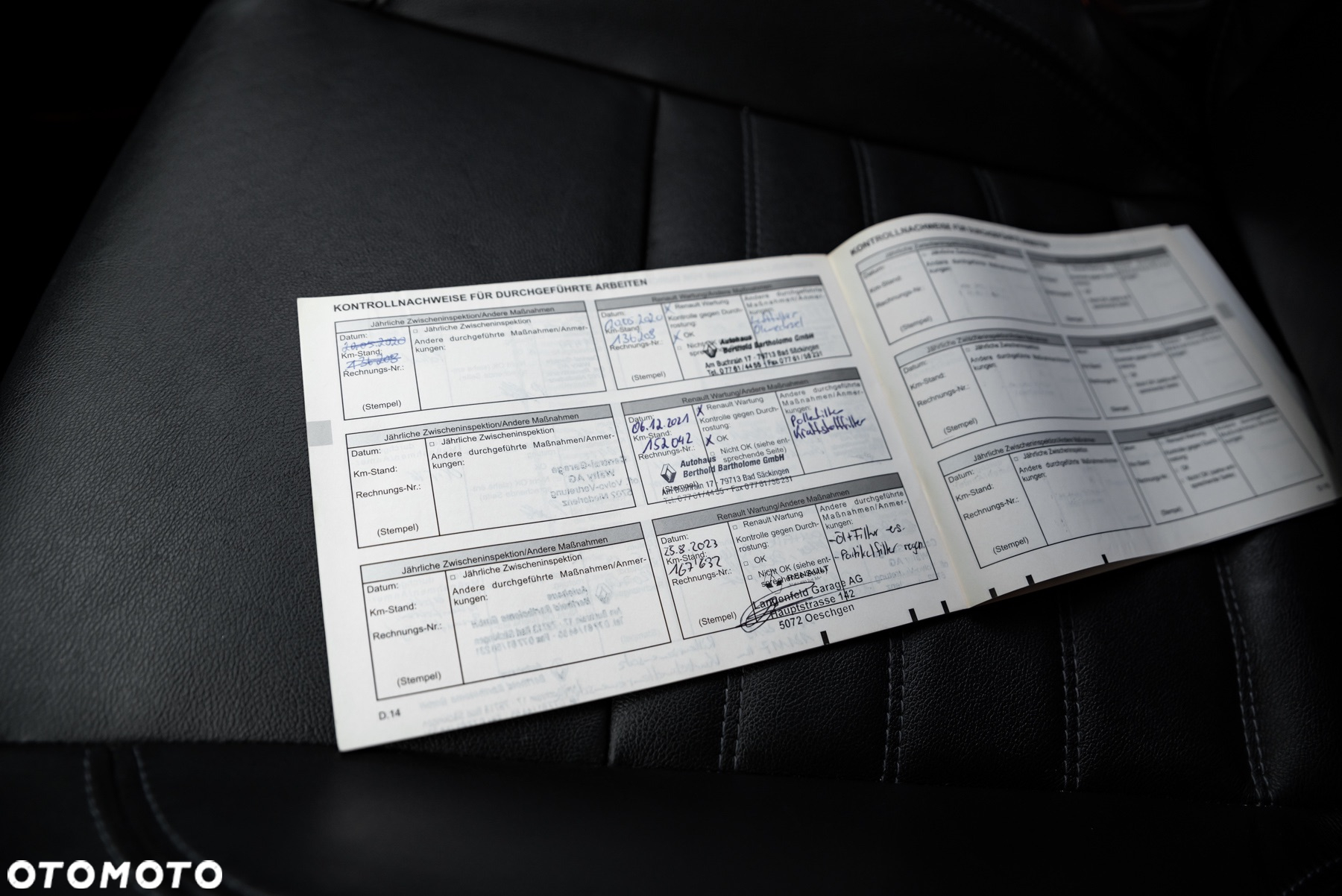 Renault Laguna Coupe V6 dCi 235 FAP GT - 38