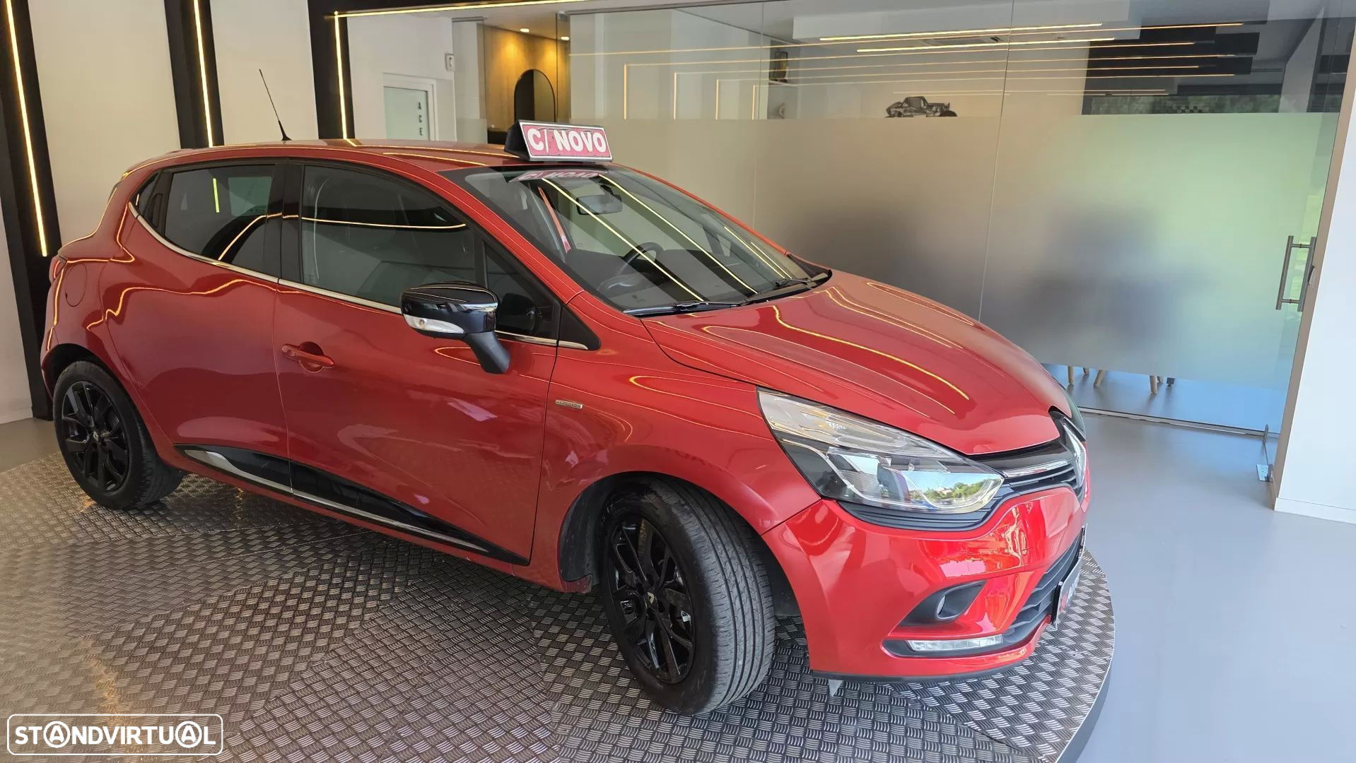 Renault Clio 1.5 dCi Limited EDition - 19