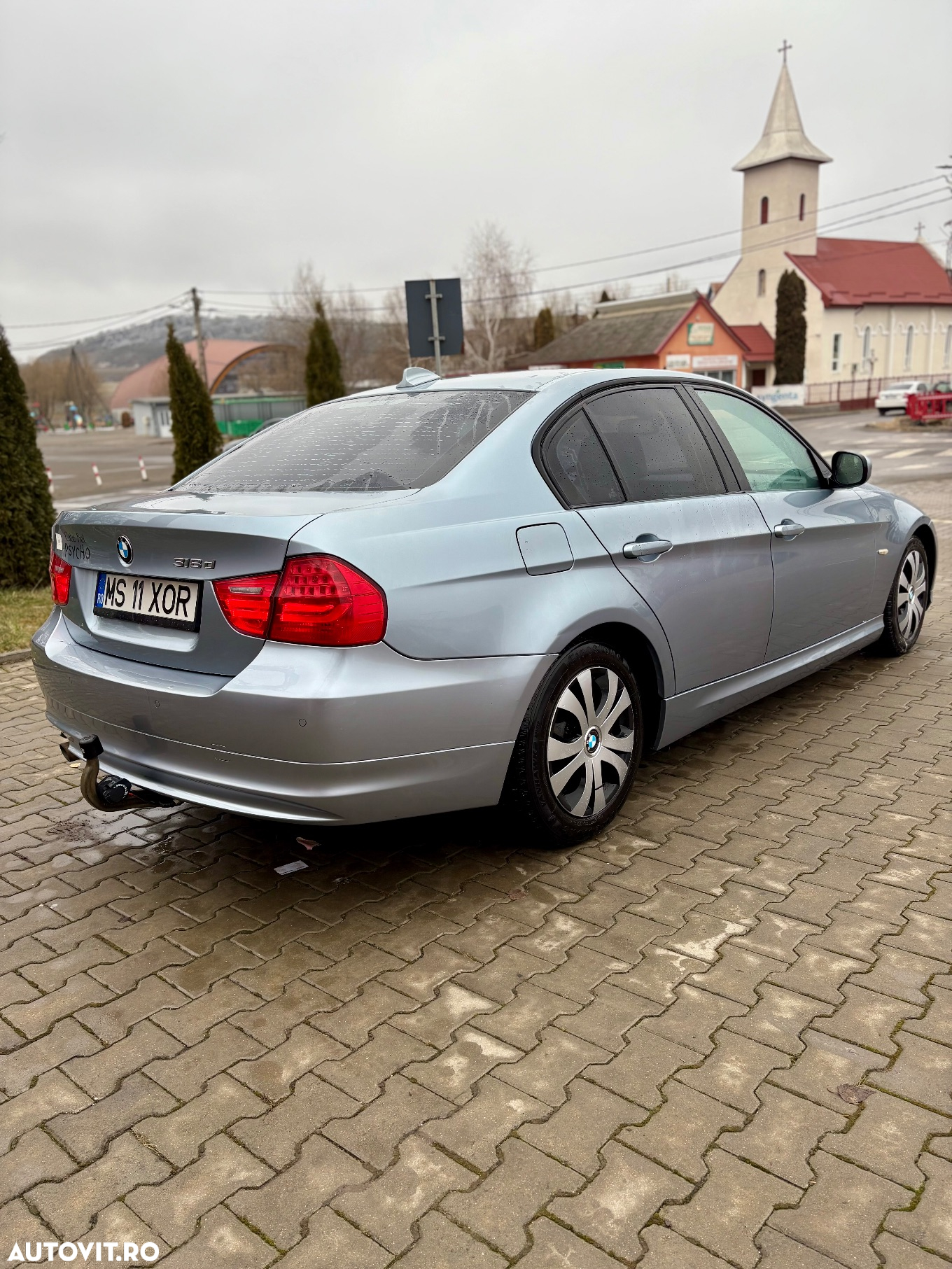 BMW Seria 3 318d - 7