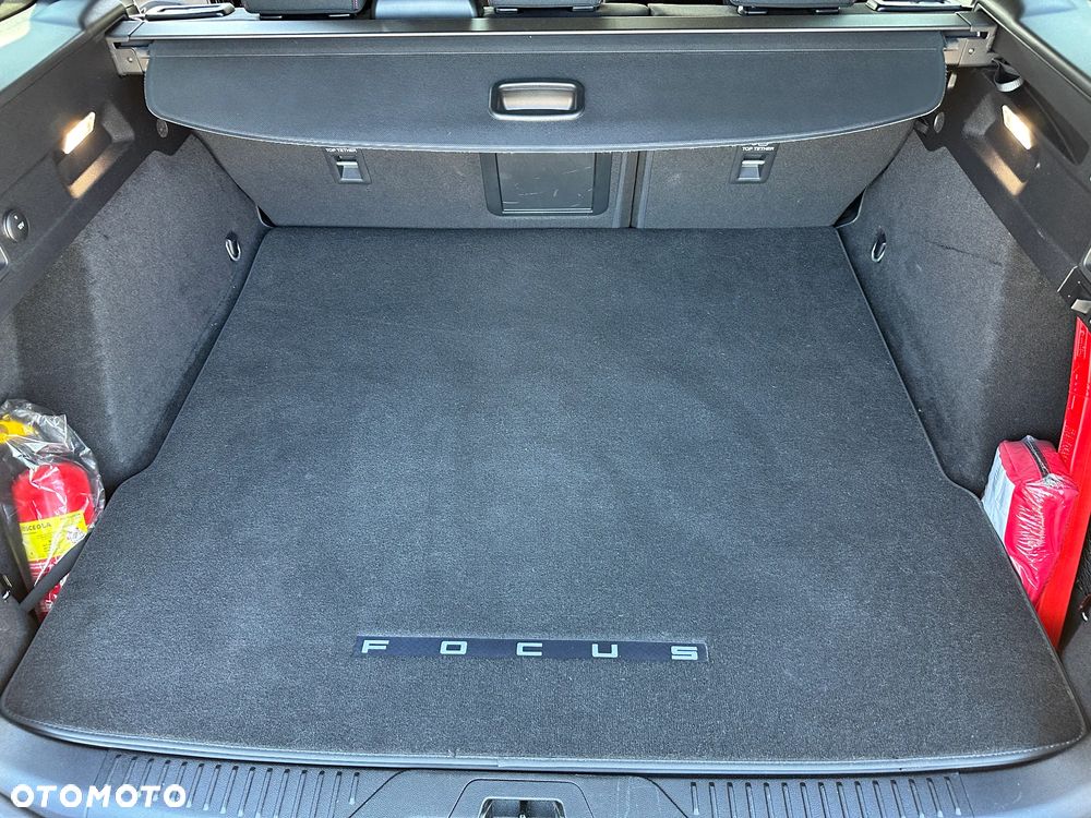 Ford Focus SW - 29