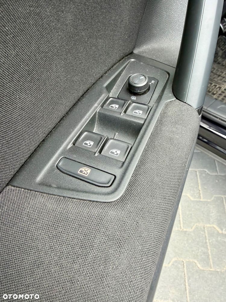 Volkswagen Tiguan - 21