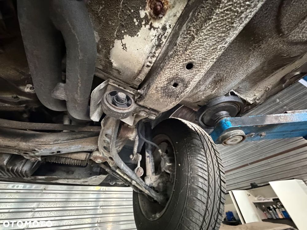 BMW Seria 3 - 23