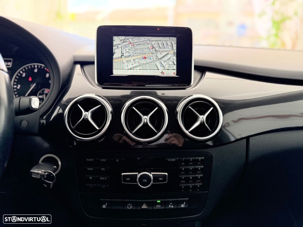 Mercedes-Benz B 180 (CDI) d 7G-DCT Urban - 12