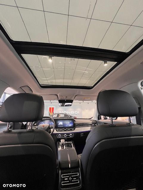 Hongqi HS5 - 11