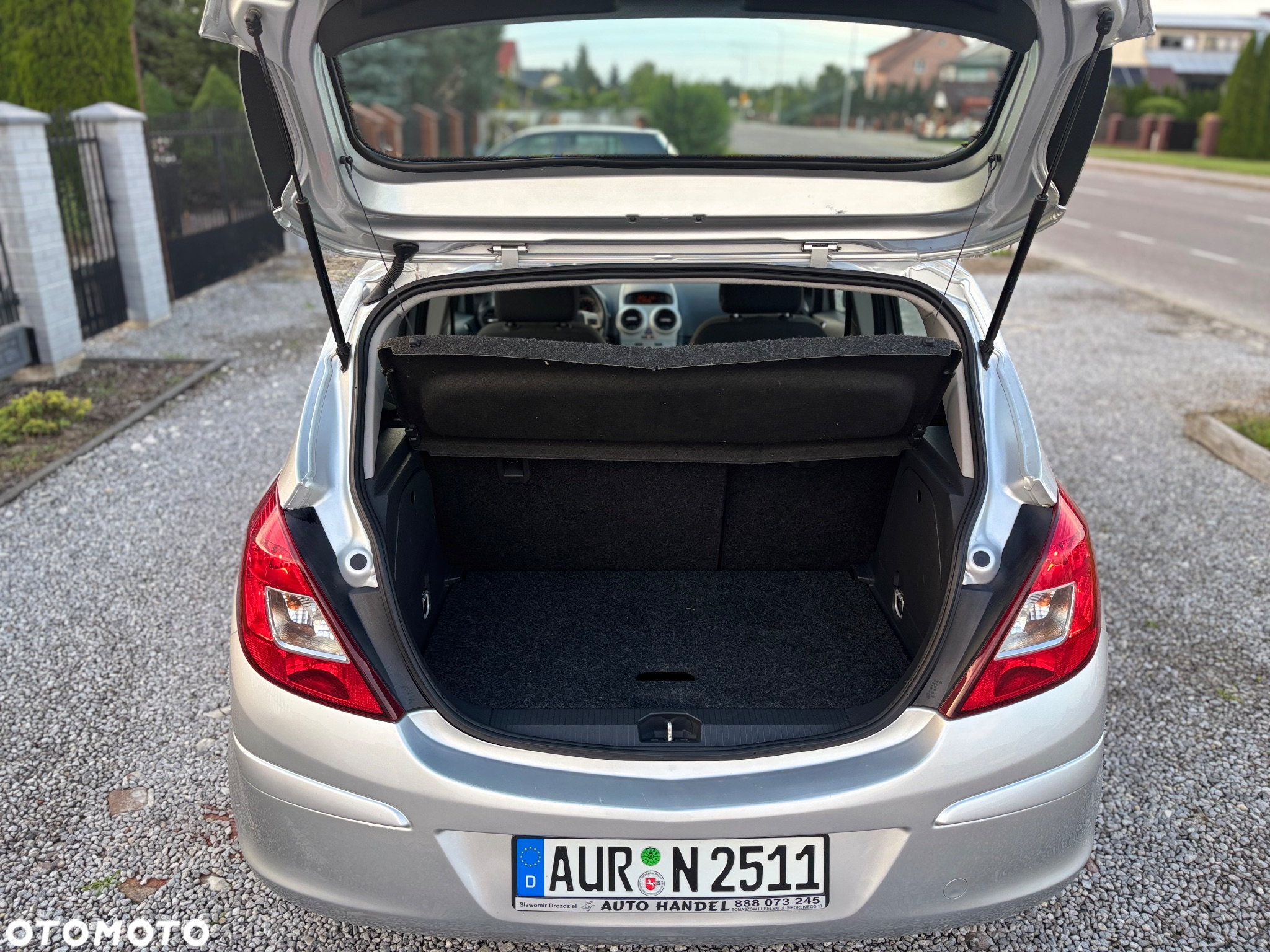 Opel Corsa - 16