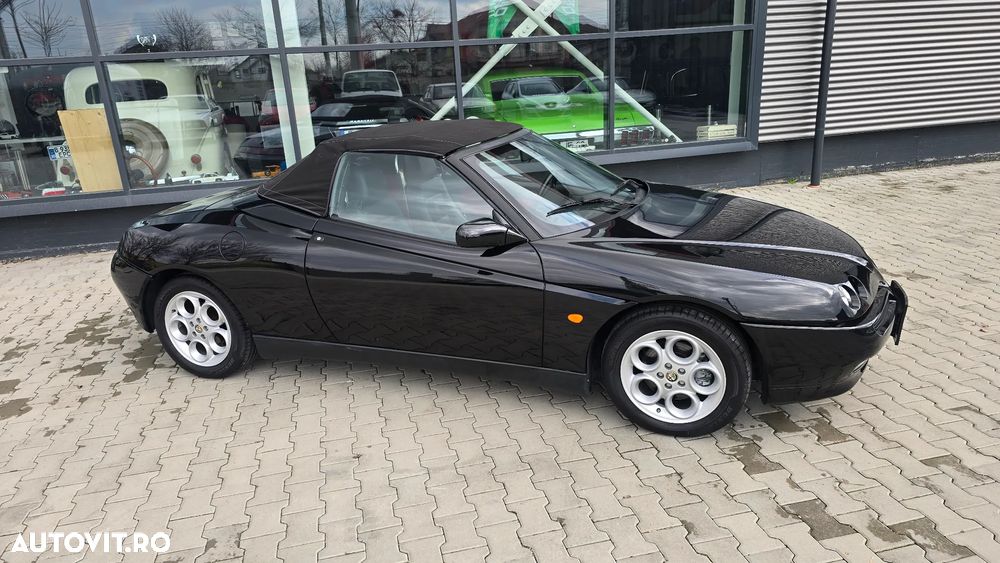 Alfa Romeo Spider - 3