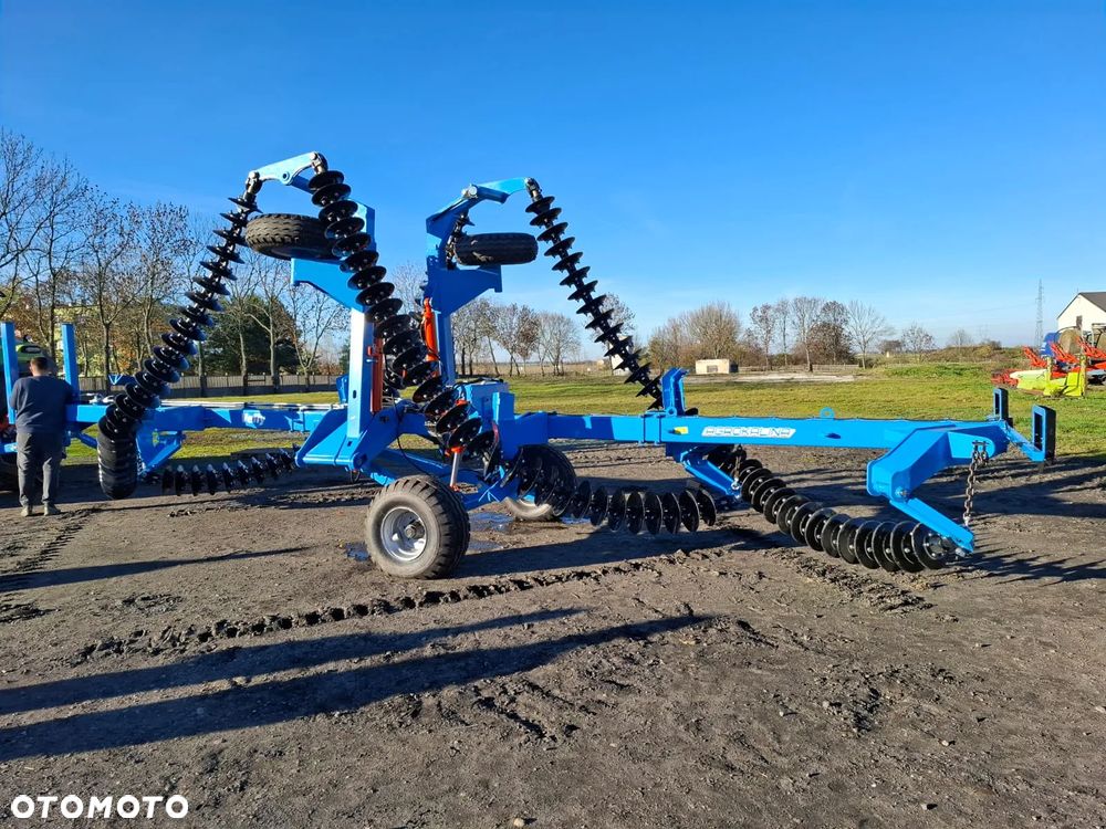 Inny Agrokalina Velly 7 - 4