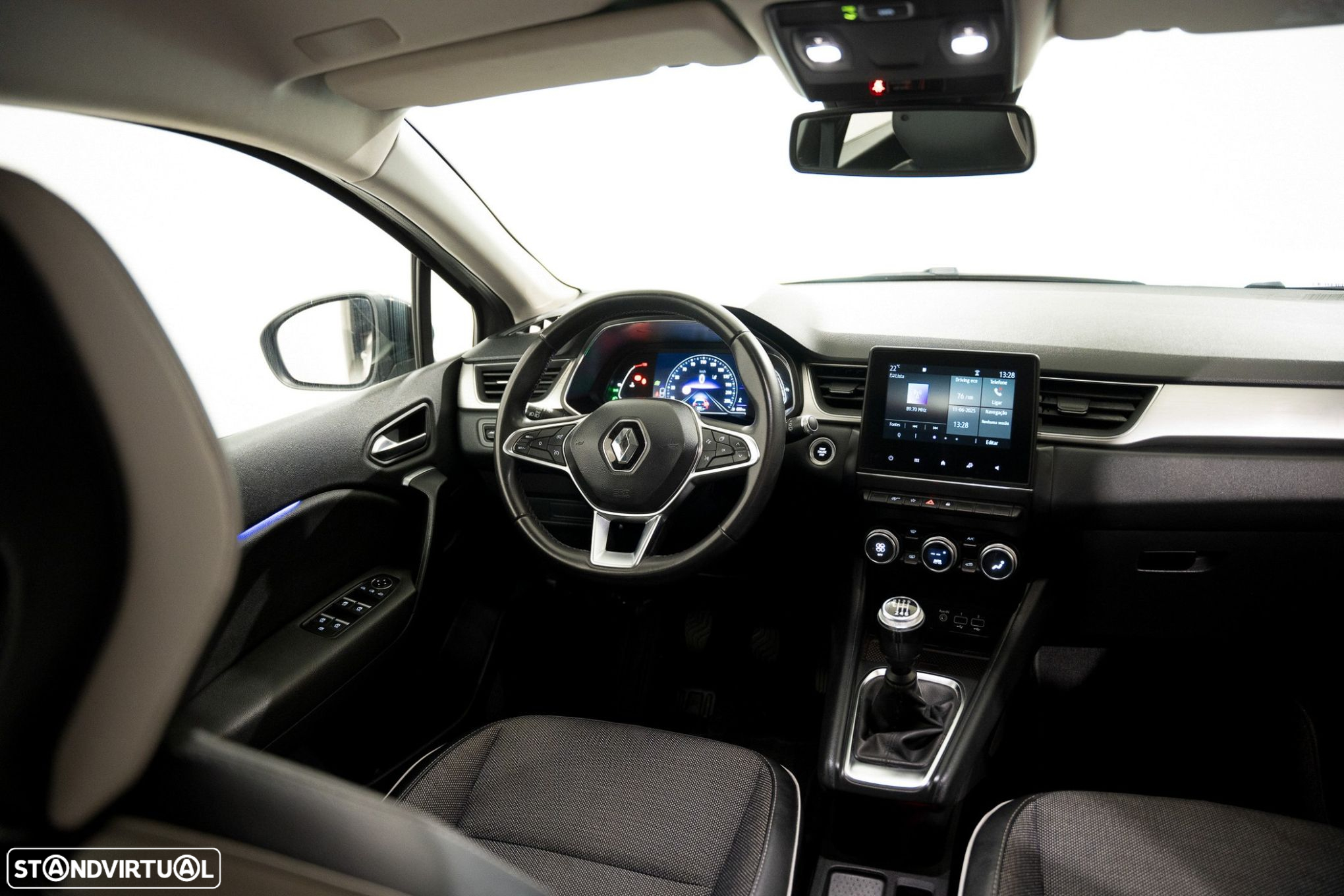 Renault Captur 1.0 TCe Intens - 4