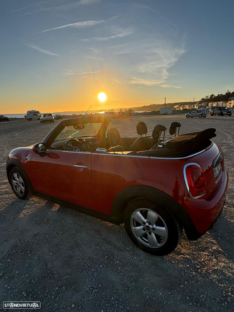 MINI Cabrio Cooper D Auto - 10