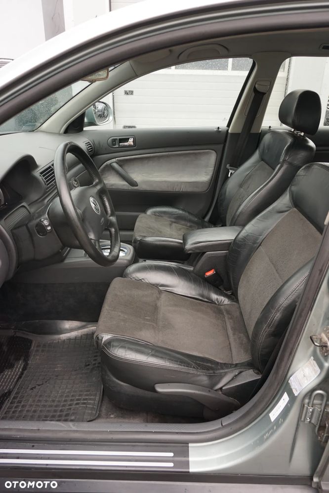 Volkswagen Passat 1.9 TDI Basis - 20