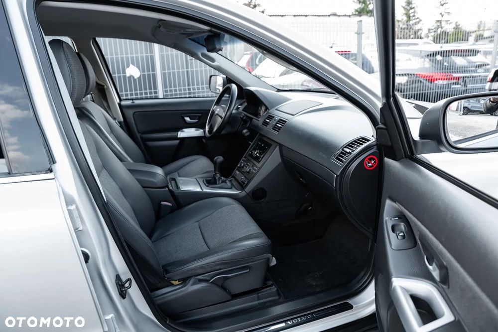 Volvo XC 90 D5 Kinetic - 23