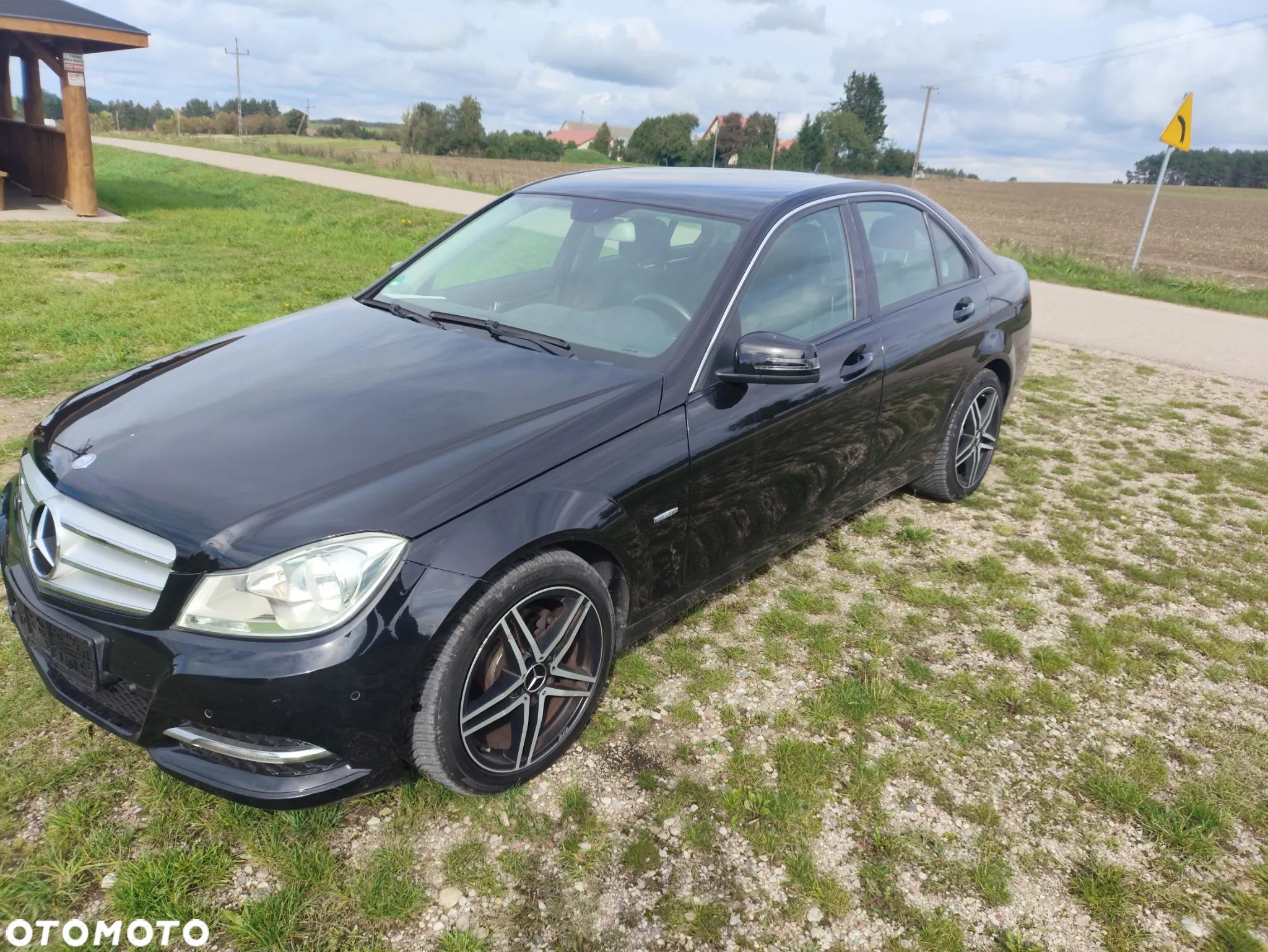 Mercedes-Benz Klasa C 180 CGI Automatik BlueEFFICIENCY - 1