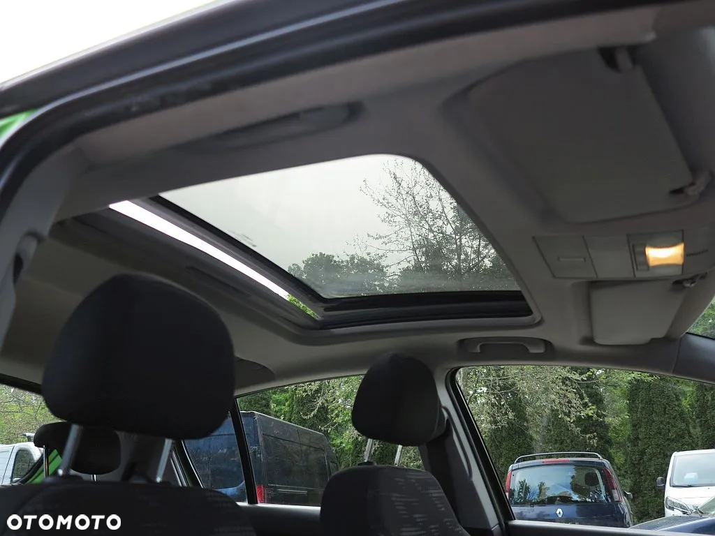 Opel Corsa 1.4 T Cosmo S&S - 14