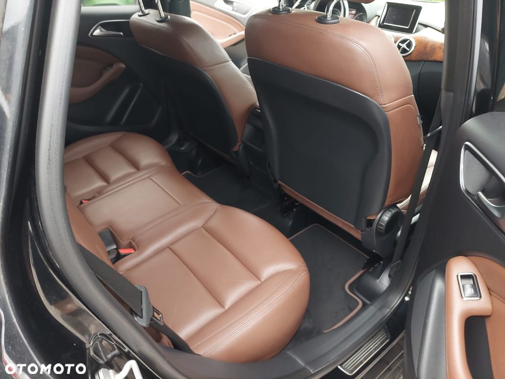 Mercedes-Benz Klasa B 200 CDI (BlueEFFICIENCY) 7G-DCT - 10