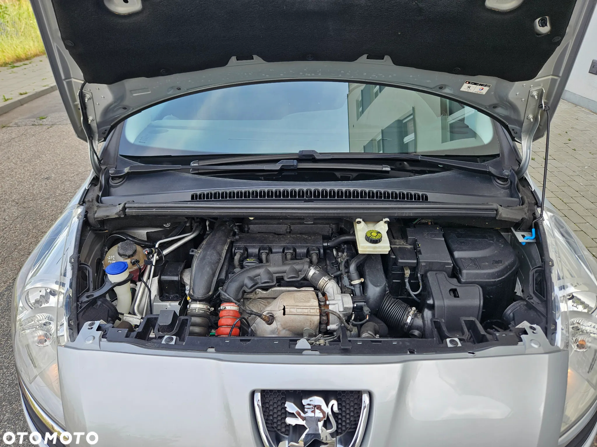 Peugeot 5008 1.6 THP Business Line 7os - 26
