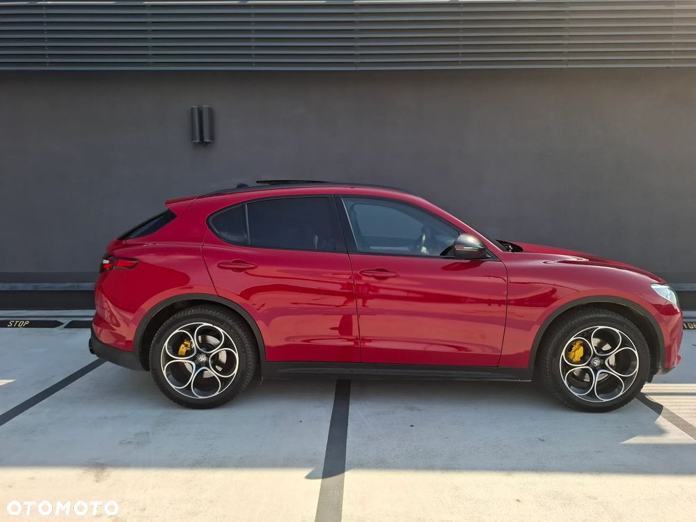 Alfa Romeo Stelvio 2.0 Turbo B-Tech Edition Q4 - 3