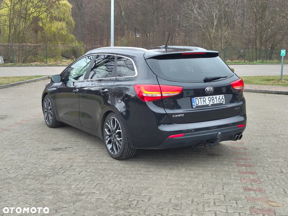 Kia Ceed 1.6 CRDi 136 ISG GT Line - 3