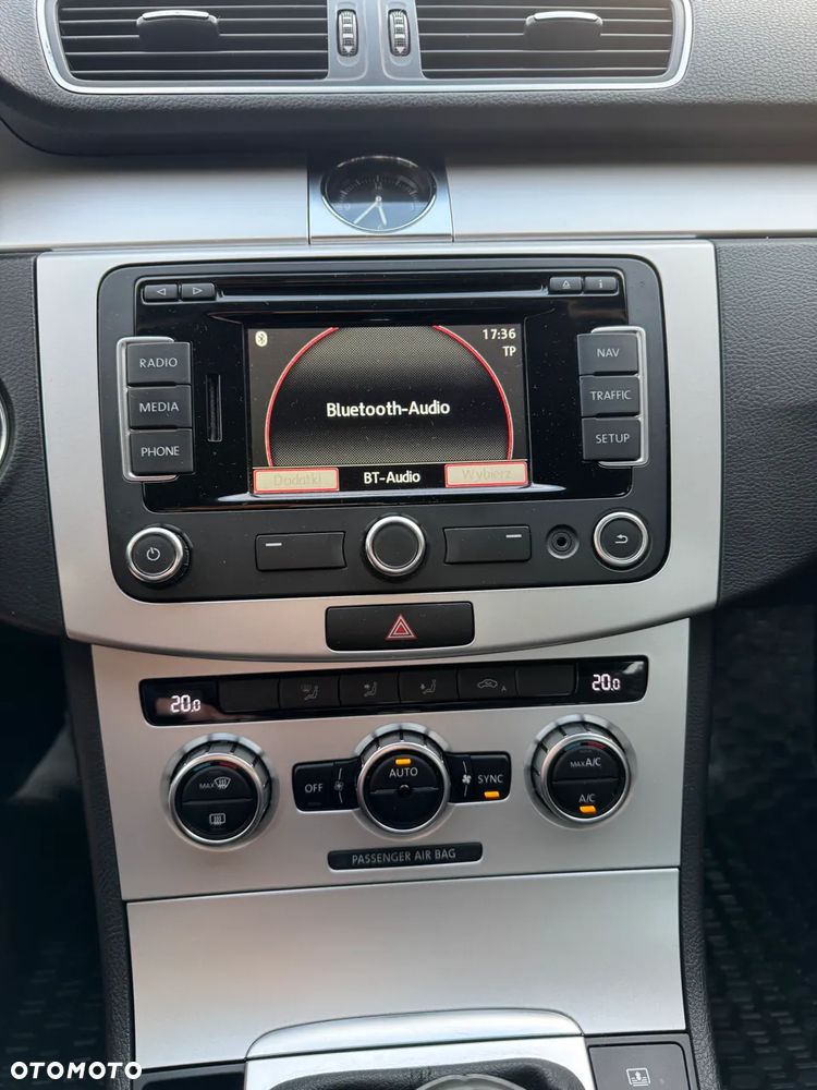 Volkswagen Passat 1.4 TSI Trendline - 35