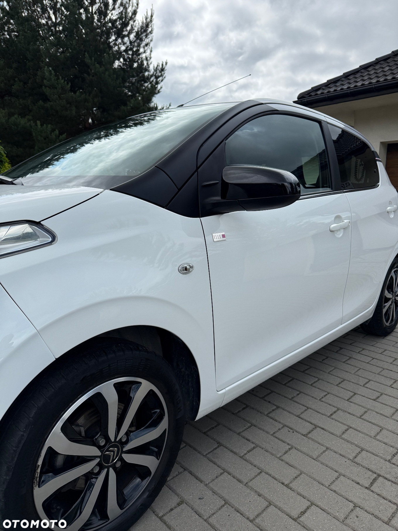 Citroën C1 VTi 72 ELLE - 8