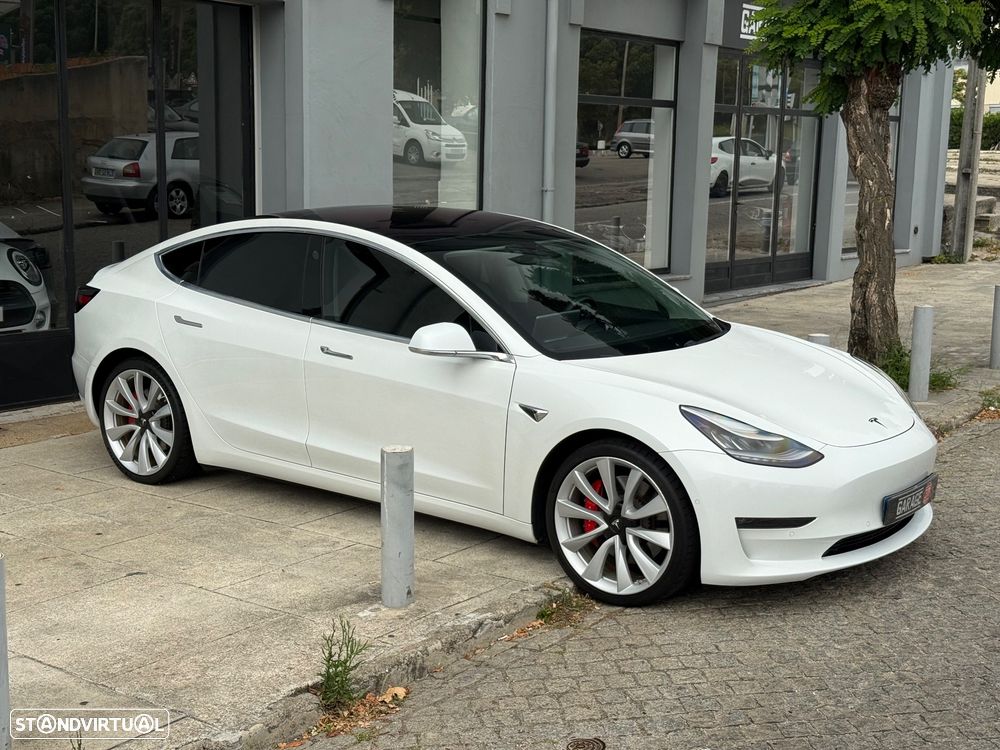 Tesla Model 3 Performance Dual Motor AWD - 4