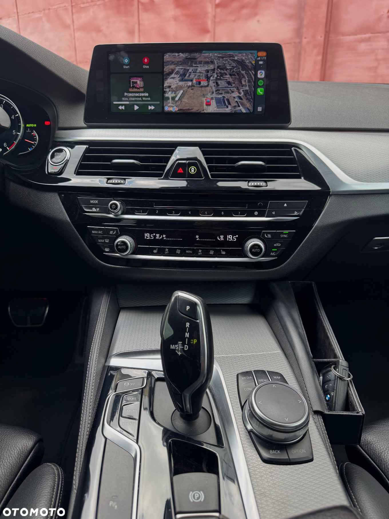 BMW Seria 5 520d xDrive M Sport sport - 12