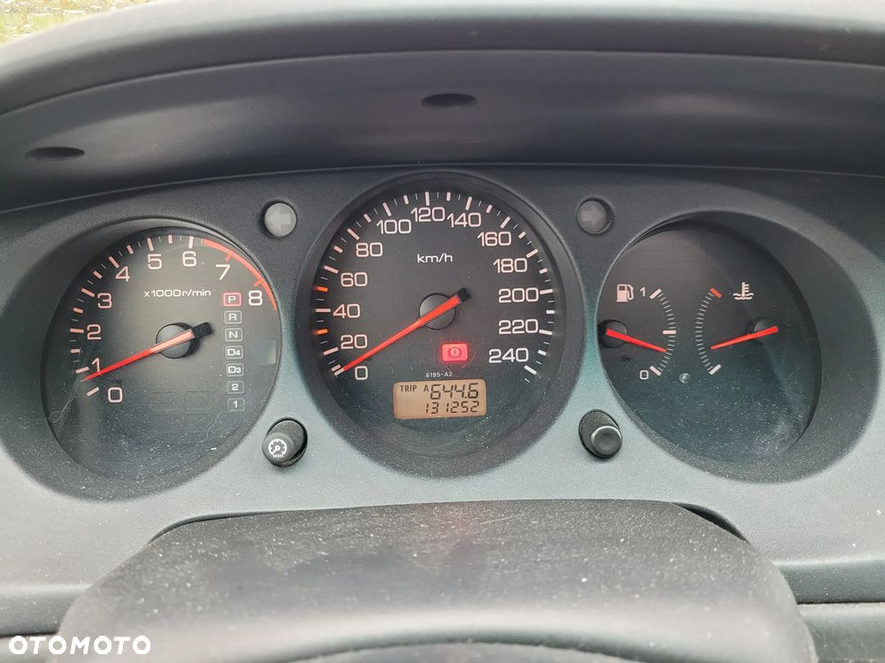 Honda Accord 2.0 ES - 10