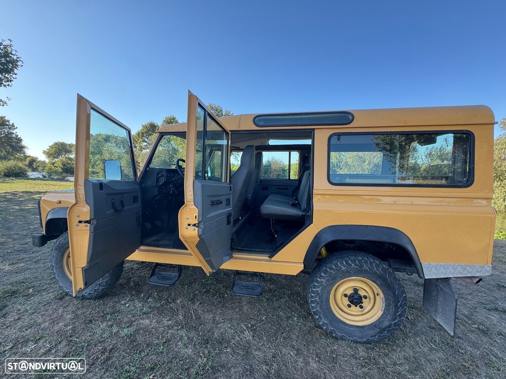 Land Rover Defender 110 2.5 TDi Metal Top - 8