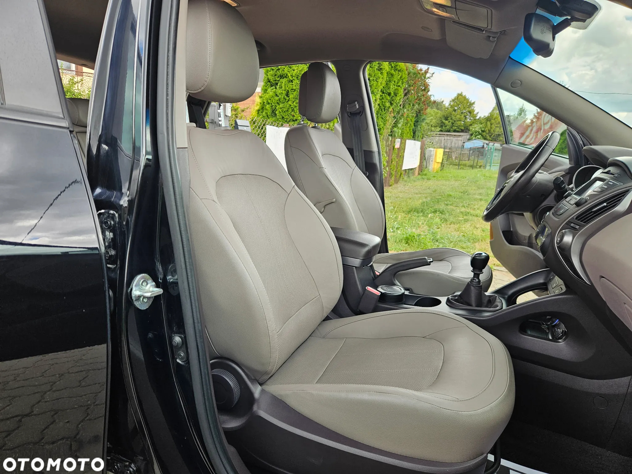 Hyundai ix35 2.0 CRDi Premium 4WD - 27