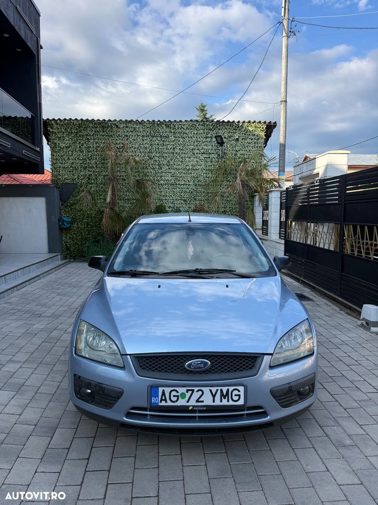 Ford Focus 1.8 TDCi Ambiente - 1