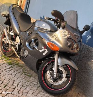 Suzuki Katana GSX-750F - 3