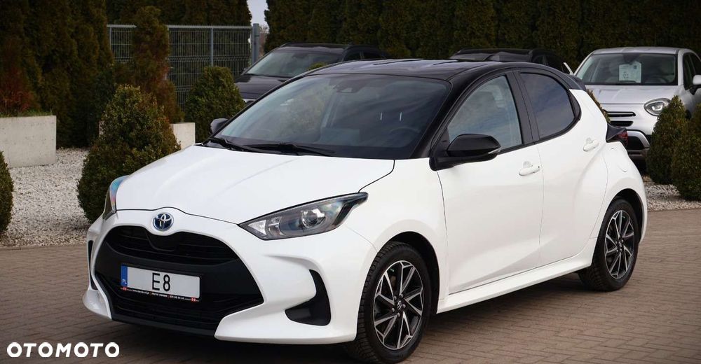 Toyota Yaris - 10