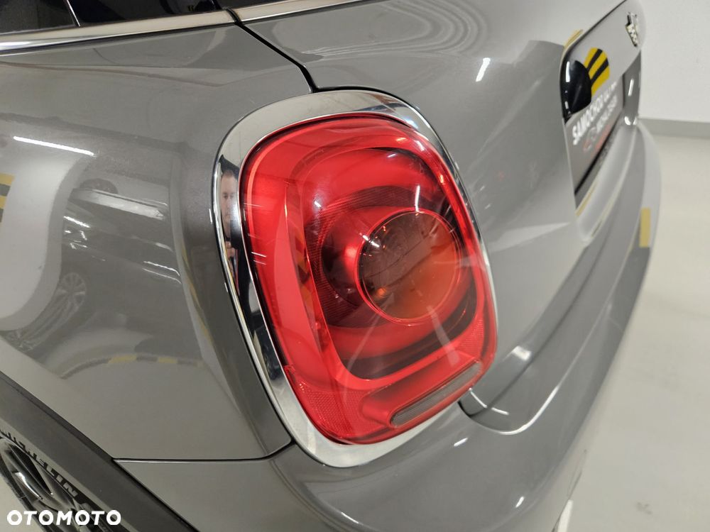 MINI Cooper Standard - 9