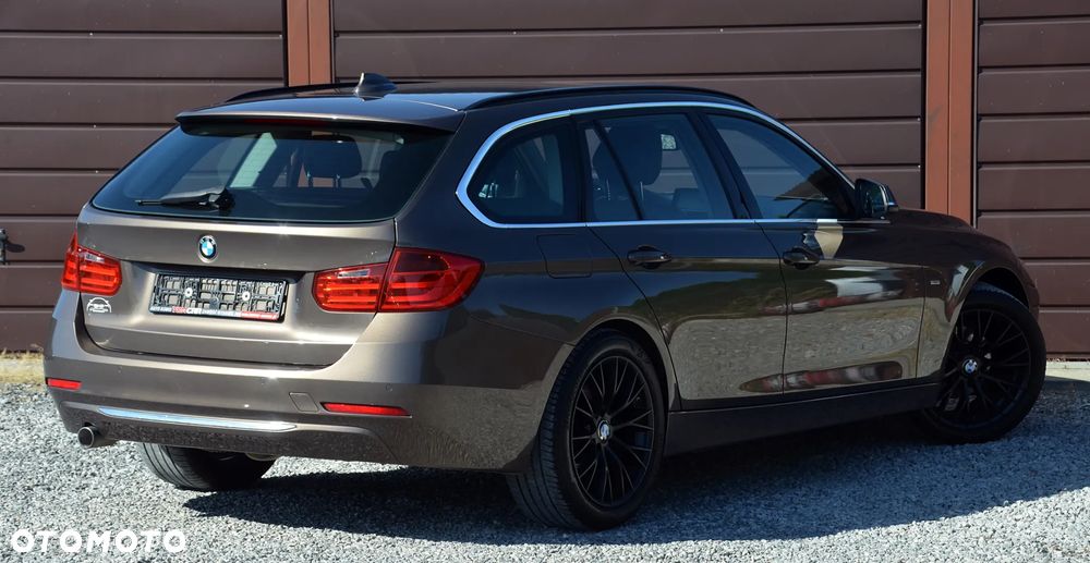 BMW Seria 3 318d Luxury Line - 3