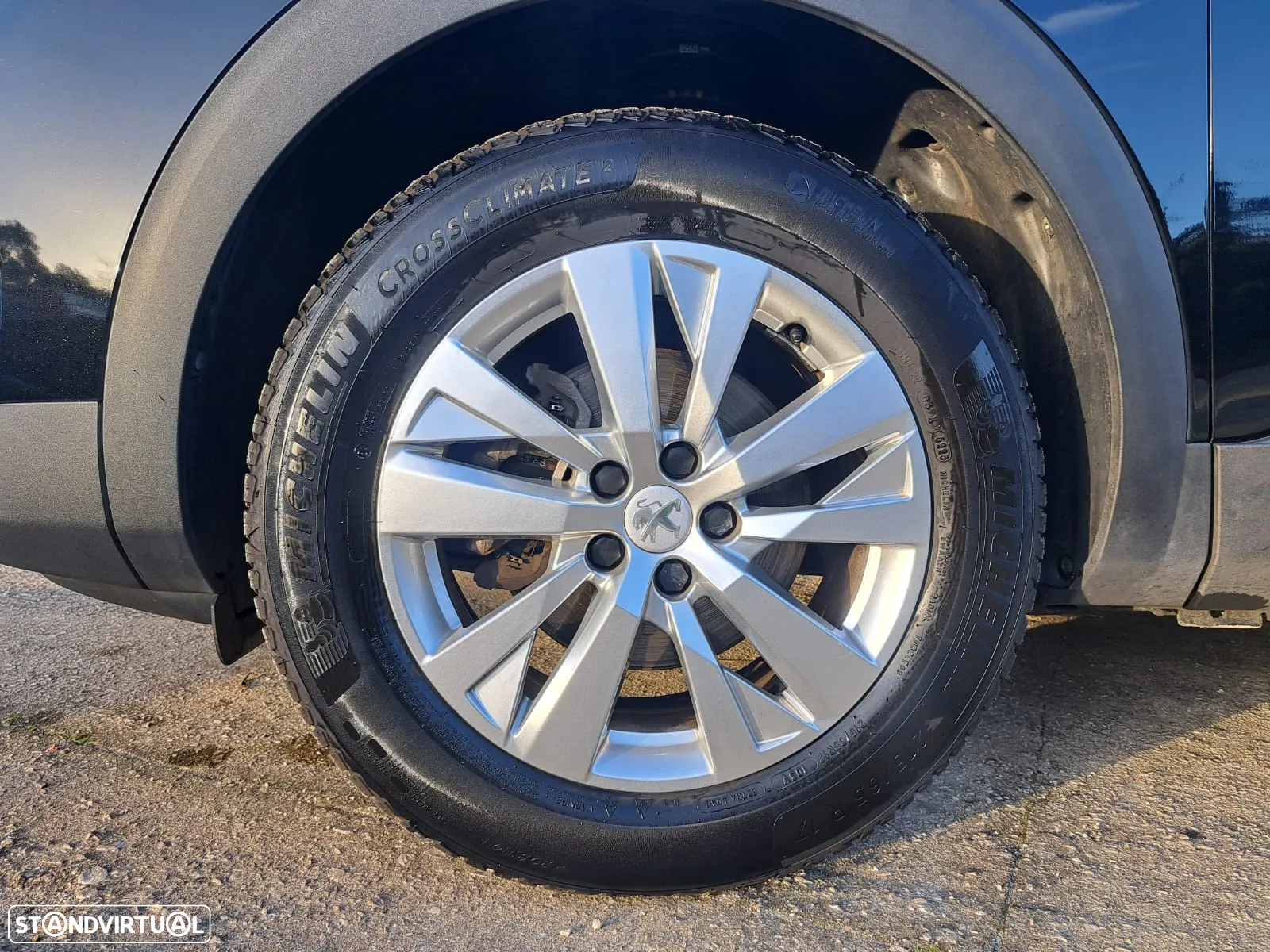 Peugeot 3008 PureTech 130 Stop & Start GPF EAT8 Active Business-Pack - 29