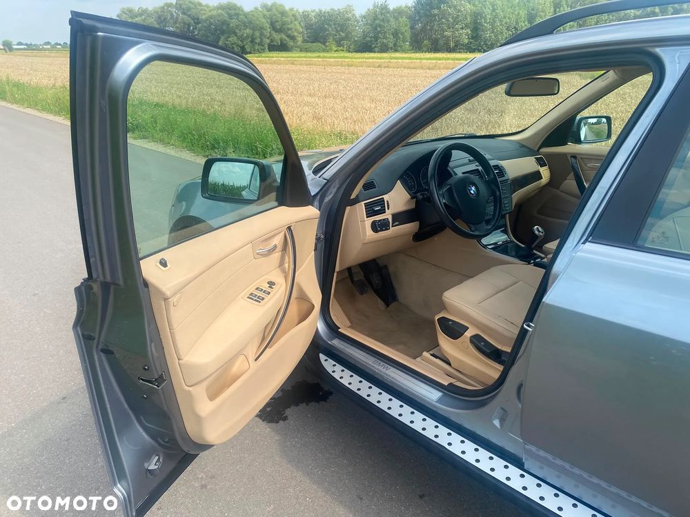 BMW X3 2.0d - 8