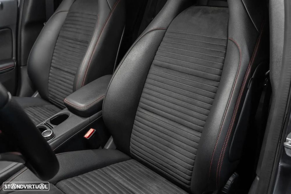 Mercedes-Benz GLA 180 AMG Line Aut. - 23