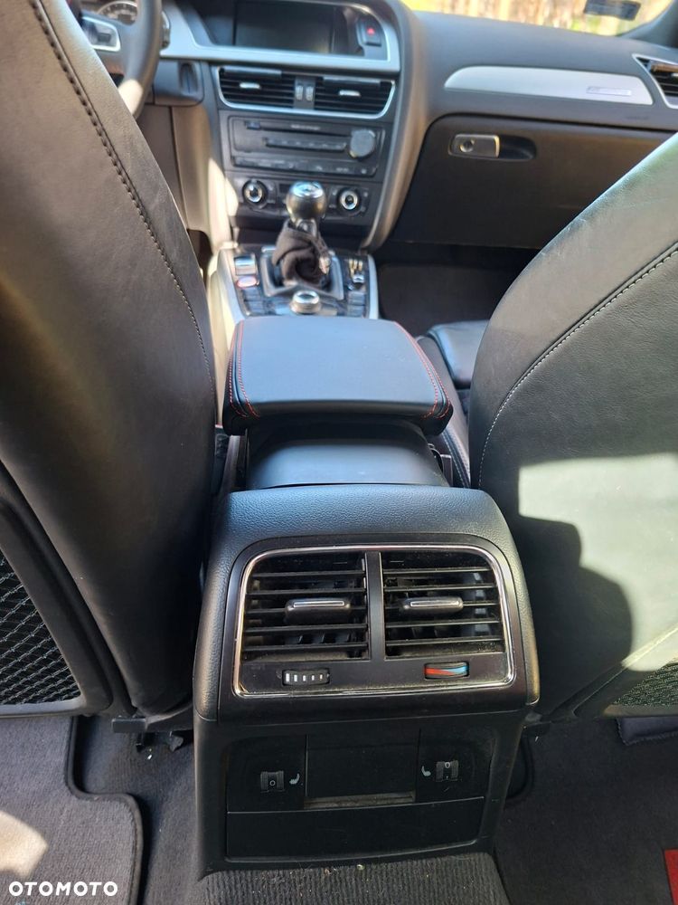 Audi A4 Limousine - 25