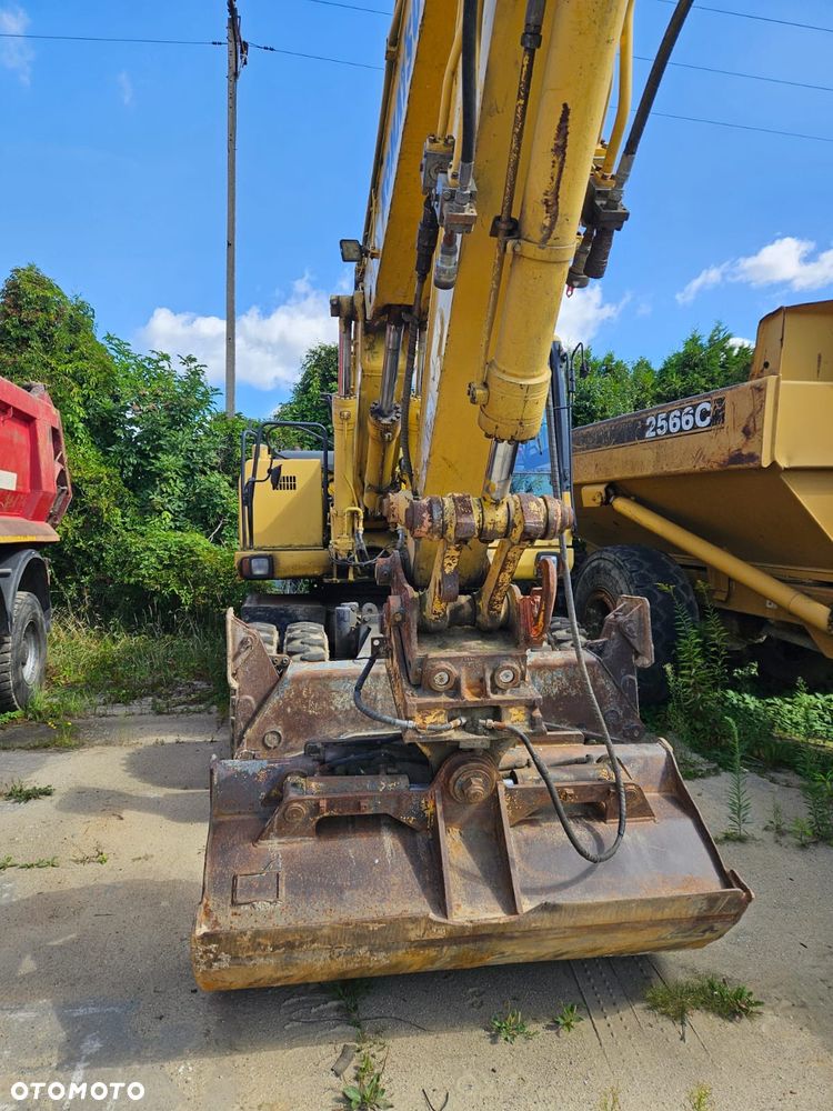 Komatsu PW 180-7K - 3