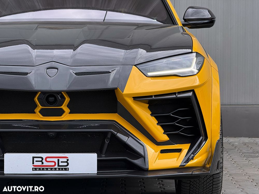 Lamborghini URUS - 11