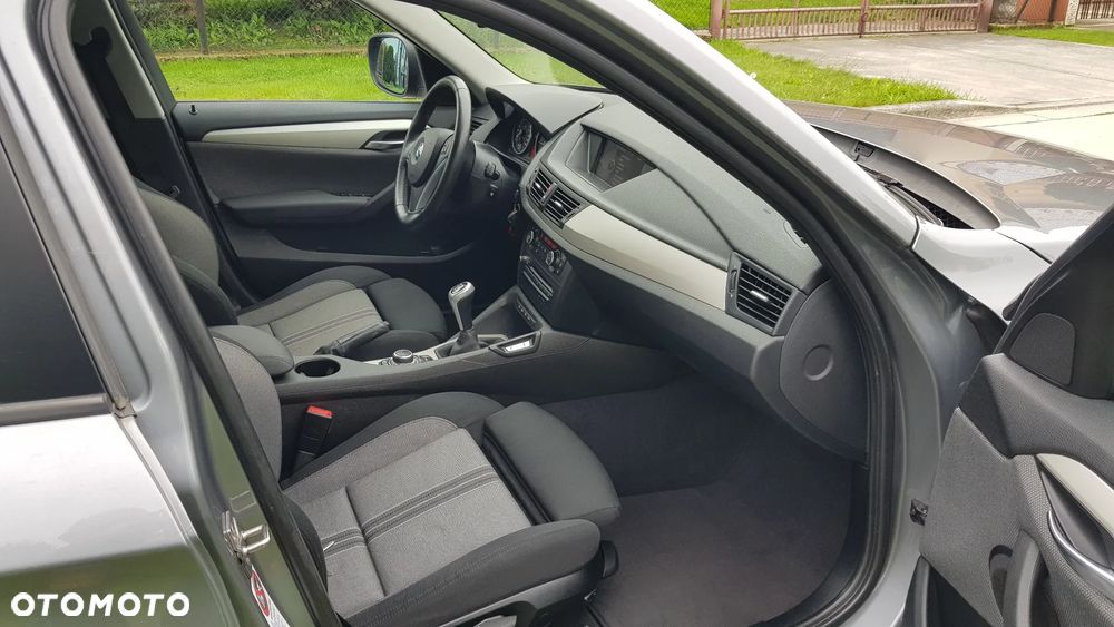 BMW X1 xDrive20d - 11