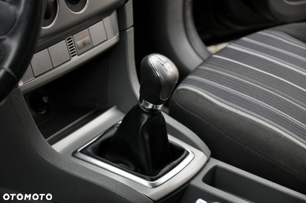 Ford Focus - 33