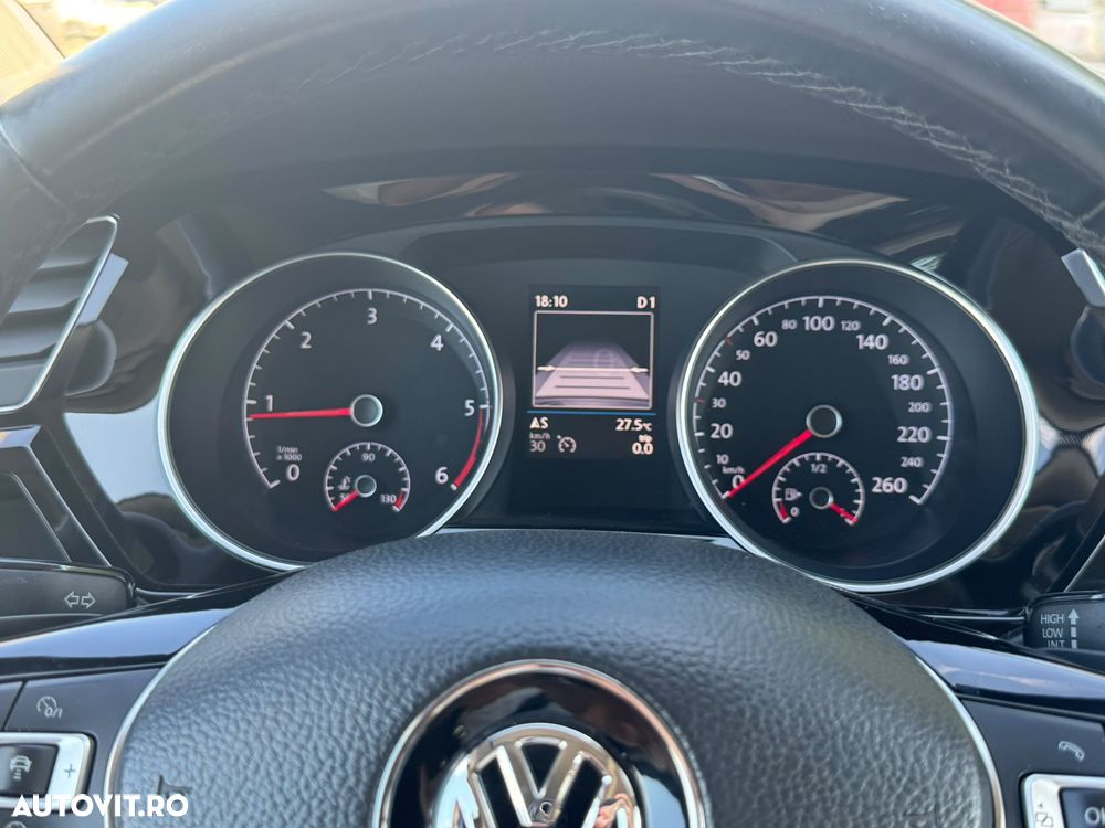 Volkswagen Touran 2.0 TDI SCR (BlueMotion Technology) DSG Highline - 11