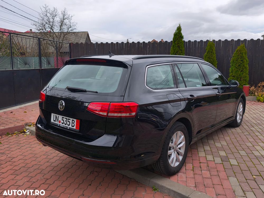 Volkswagen Passat Variant 2.0 TDI (BlueMotion Technology) Comfortline - 11