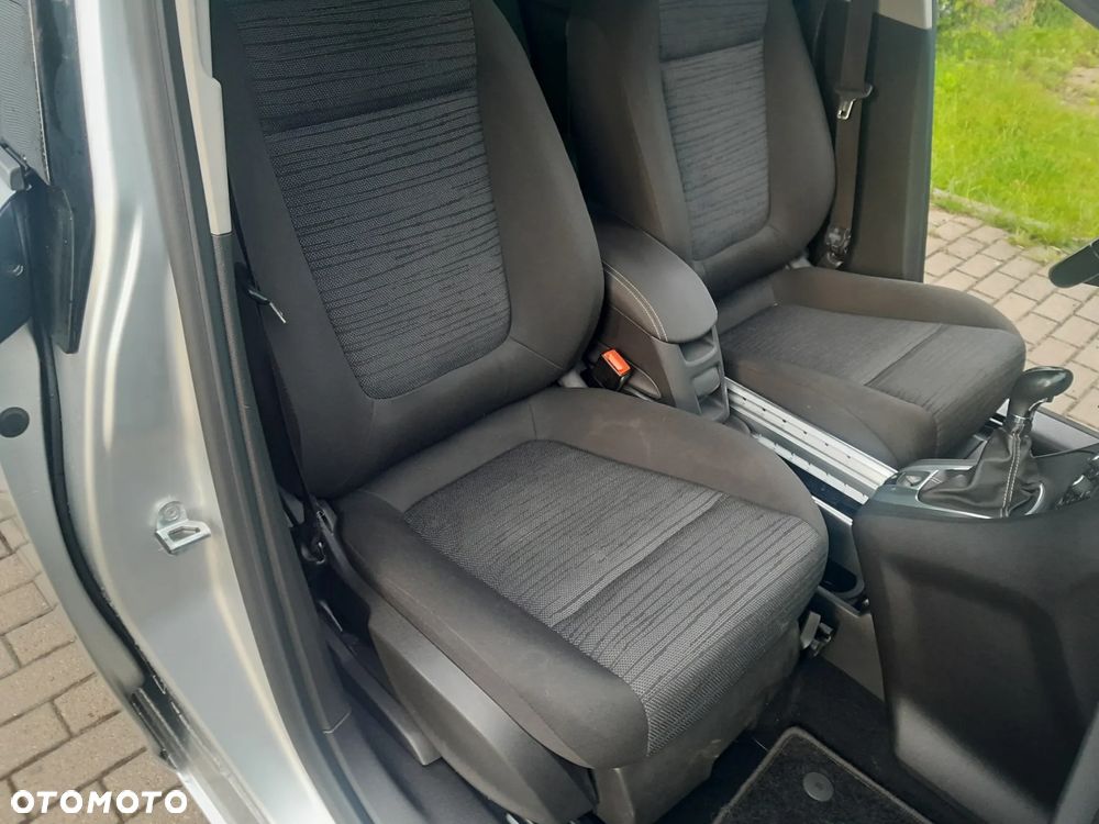 Opel Meriva 1.4 T Cosmo - 24