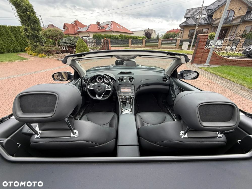 Mercedes-Benz SL - 20