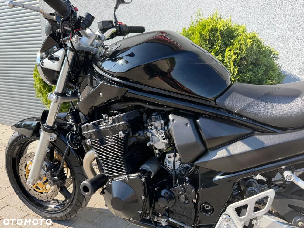 Suzuki Bandit - 28