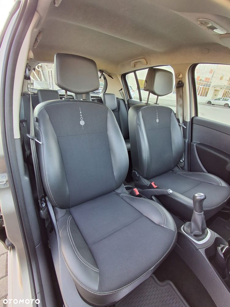 Renault Clio 1.2 16V Night&Day - 16