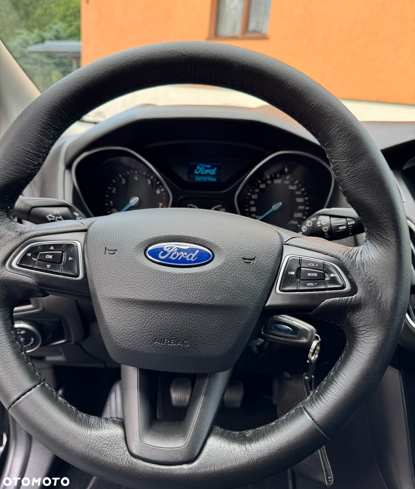 Ford Focus 1.0 EcoBoost Trend ASS - 11