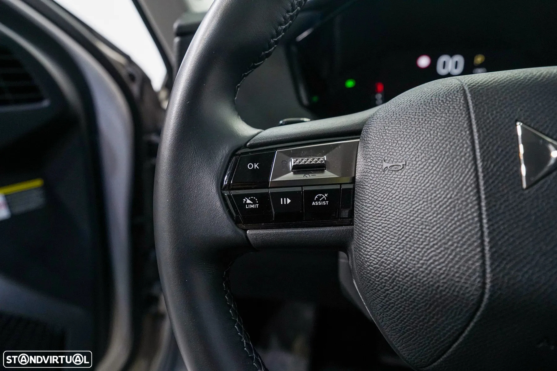 DS DS4 E-Tense Performance Line EAT8 - 33