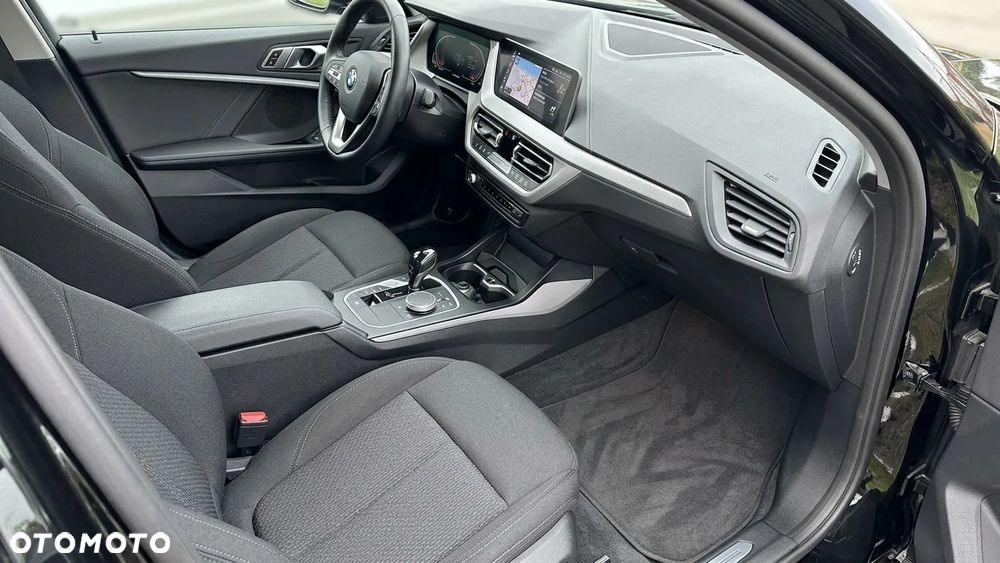 BMW Seria 1 118i Advantage - 9